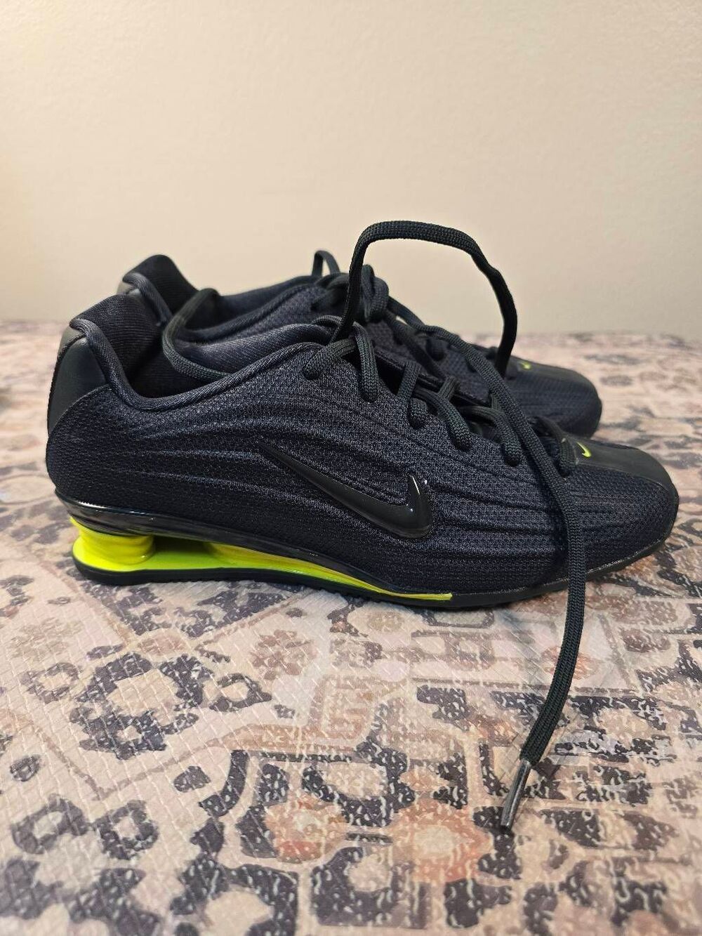 Nike Shox Z Seaweed Green Cyber Women's Running Shoes Size 5